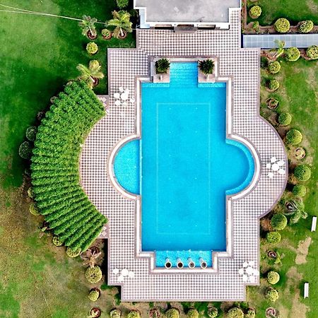 Umaid Farm Resort- A Legancy Vintage Stay In Dzsaipur Kültér fotó