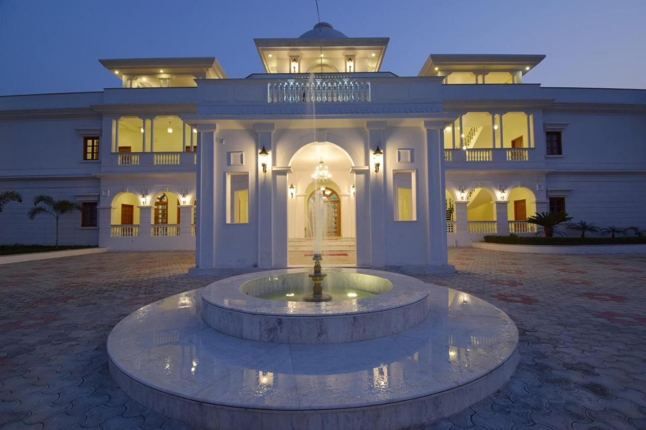 Umaid Farm Resort- A Legancy Vintage Stay In Dzsaipur Kültér fotó