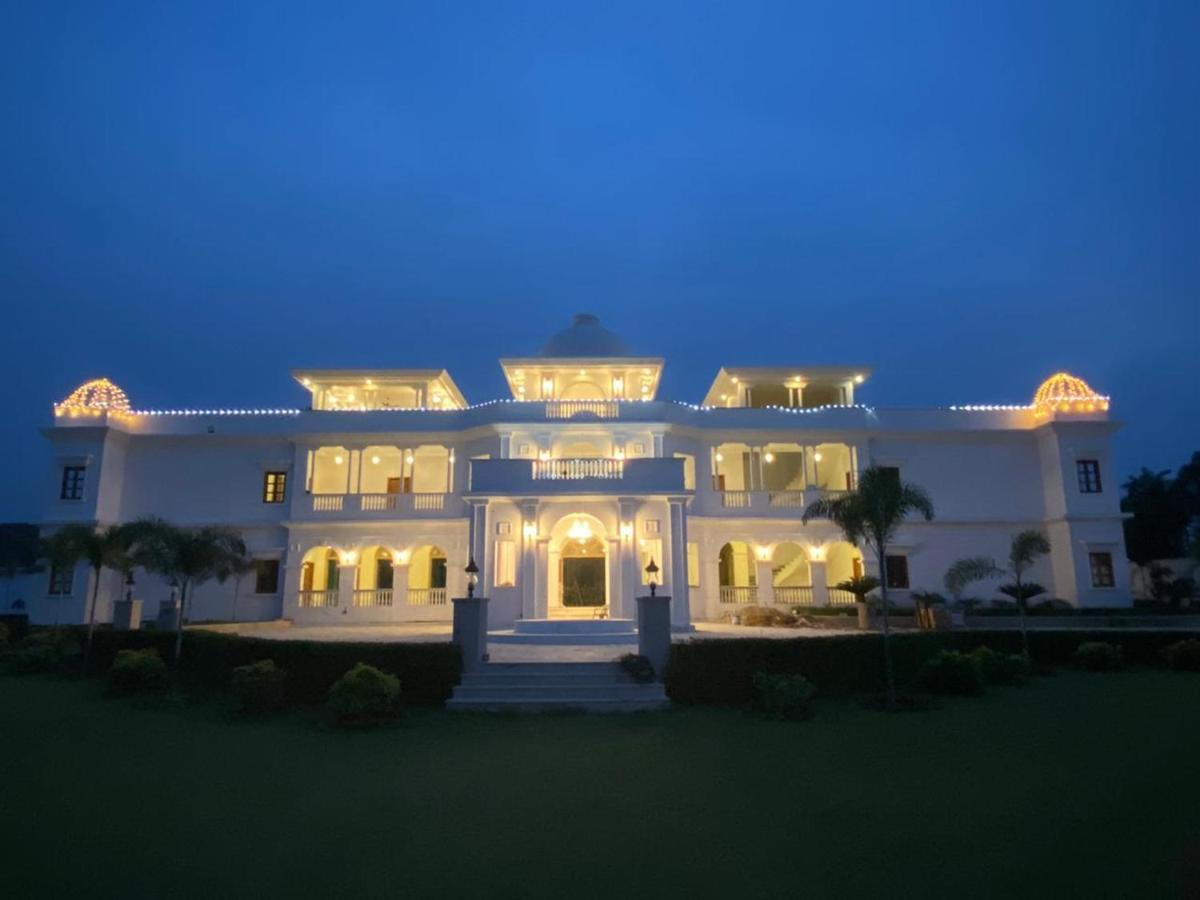 Umaid Farm Resort- A Legancy Vintage Stay In Dzsaipur Kültér fotó