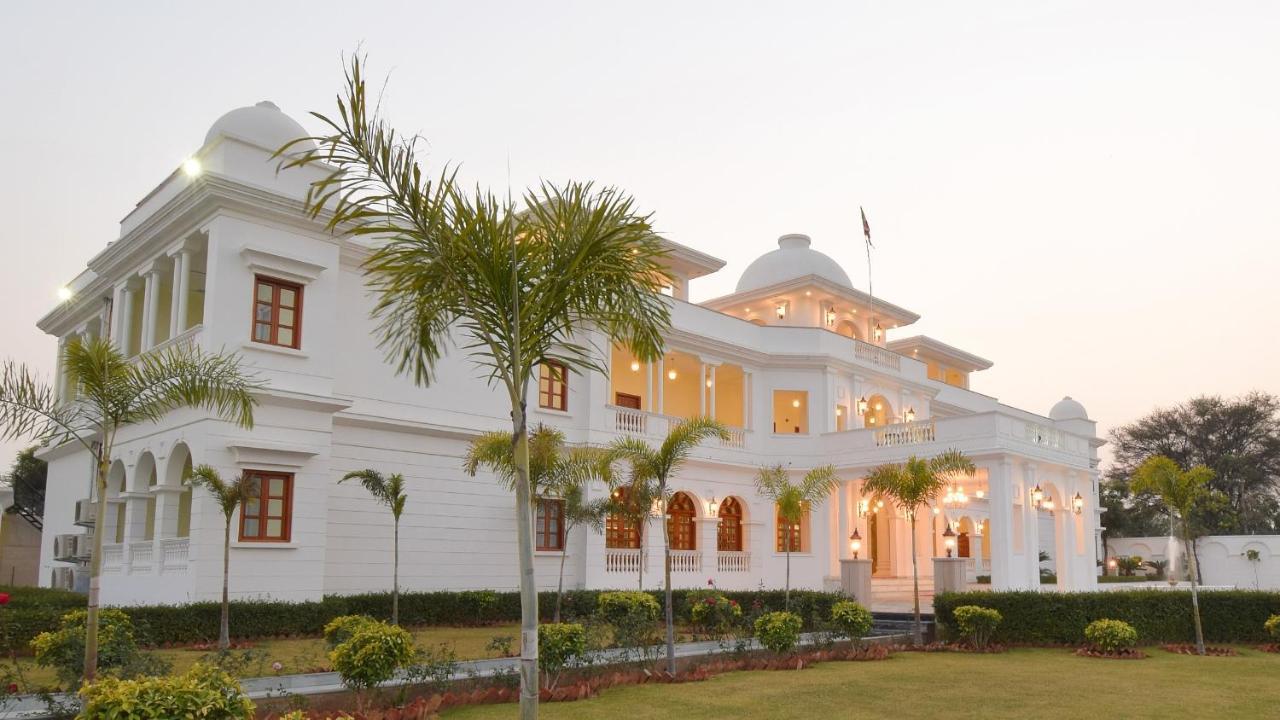 Umaid Farm Resort- A Legancy Vintage Stay In Dzsaipur Kültér fotó